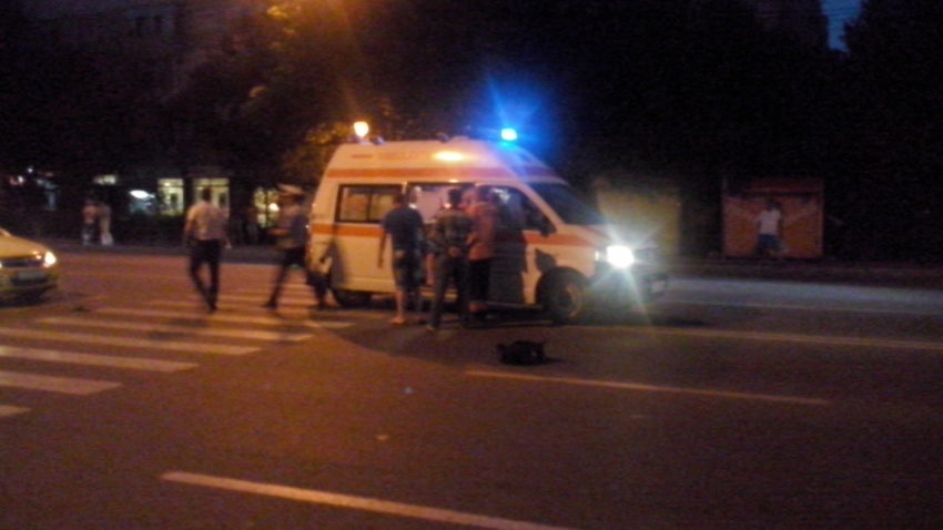 FOTO: Accident pe trecerea de pietoni în zona CET – update