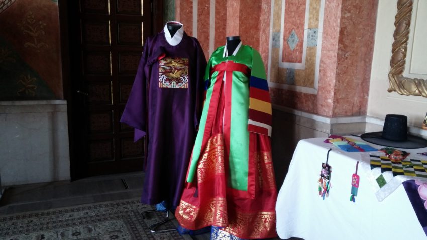 Hanbok și ceremonia ceaiului în cultura coreeană, la Constanţa