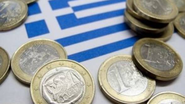 Grecia. Cozi la cozi pentru a retrage bani din bancomate, după anunţul referendumului
