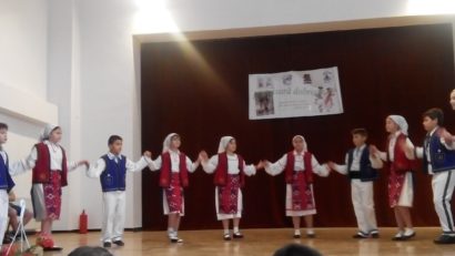 (FOTO+AUDIO)Festival folcloric la Hârşova