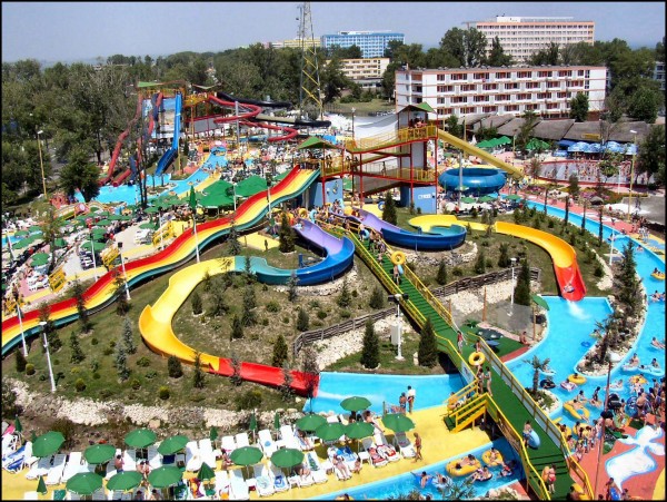 Aqua Magic îşi deschide porţile