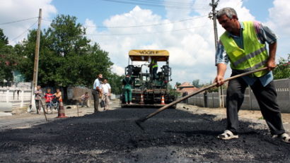 20 de străzi din zona Peninsulară a Constanţei intră în reparaţii