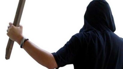 Doi tineri din Constanța reținuți după o bătaie într-un club de noapte