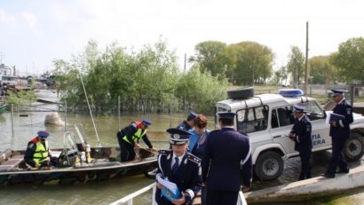 Ambarcaţiuni pentru combaterea braconajului