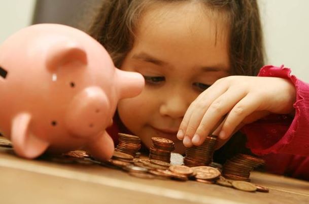 Alocaţiile plătite de Austria copiilor muncitorilor români, motiv de tensiuni