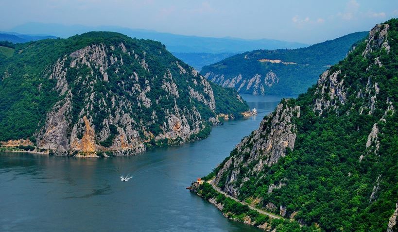 România şi Bulgaria au grijă de Dunăre
