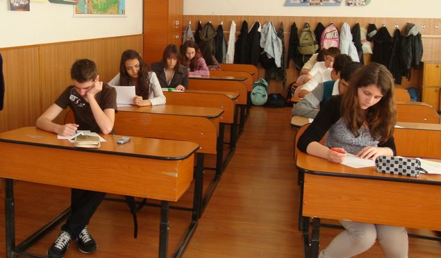 Peste 6.500 de elevi înscriși la Evaluarea Națională