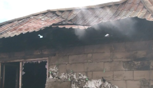 Incendiu VIOLENT la o gospodărie, în Bărăganu