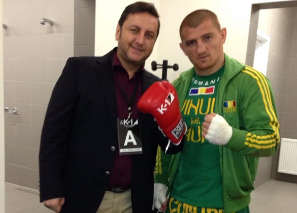 Luptătorii Galei Superkombat s-au prezentat la cântarul oficial