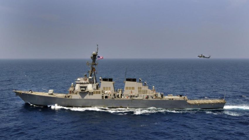 Încă un distrugător american intră în Marea Neagră