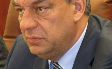 (AUDIO) Amenzi pentru proprietarii care-și lasă clădirile în paragină dar și pentru primari