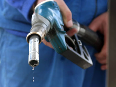 Carburant mai IEFTIN? Eliminarea accizei suplimentare la combustibil