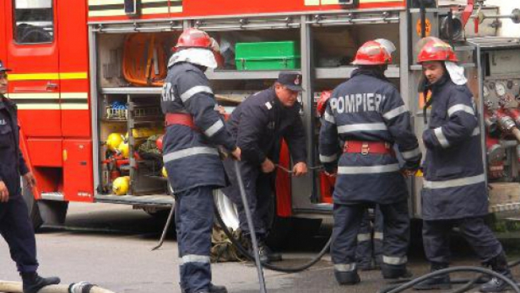 Incendiu la o casă din Tuzla