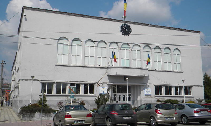 CERNAVODĂ: Viceprimarul cu atribuții de primar al orașului, chemat pentru declarații la Parchet