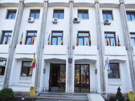 Constanţa: Consilierii locali decid luni, cine preia atribuţiile de primar
