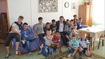 Tinerii social-democrați constănțeni, părinţi pentru o zi
