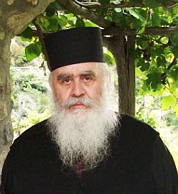 Părintele Ştefan Nuţescu de la Chilia Buna Vestire din Muntele Athos susține o conferință la Constanța