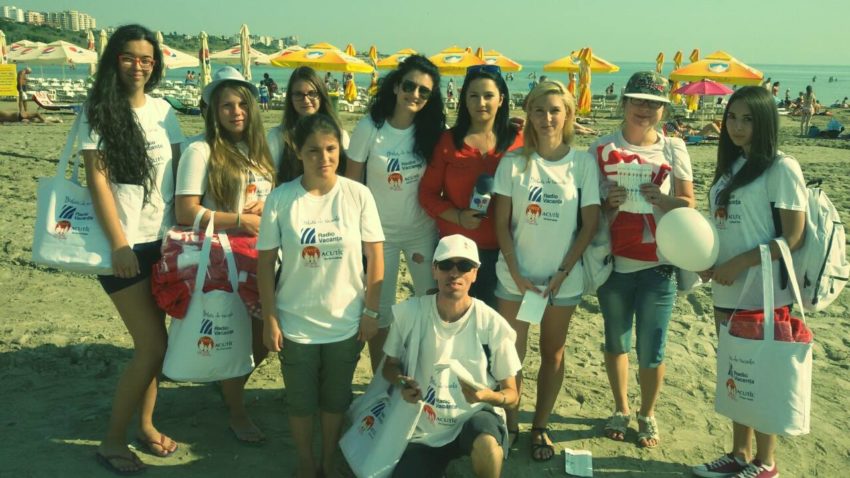 FOTO: Brățara de Vacanță pe plaja Modern