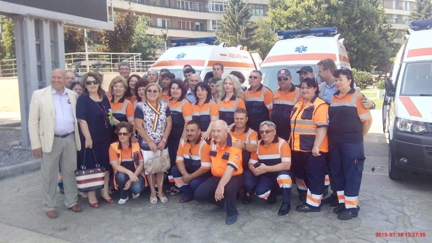Trei ambulanţe noi pentru Tulcea!