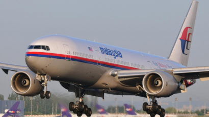 Avionul companiei Malaysia Airlines a fost doborât cu o rachetă sol-aer de fabricaţie rusească
