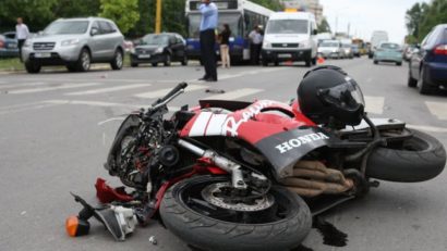 Motociclist rănit într-un accident la Sibioara