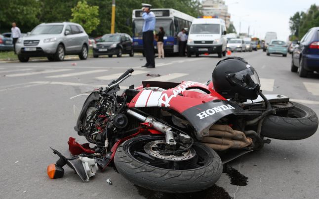 Motociclist rănit într-un accident la Sibioara