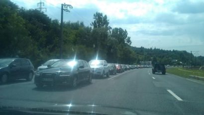 Trafic infernal spre munte, pe DN 1