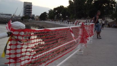La nici un an de la reabilitare, balustrada de la Cazino intră din nou în reparaţii