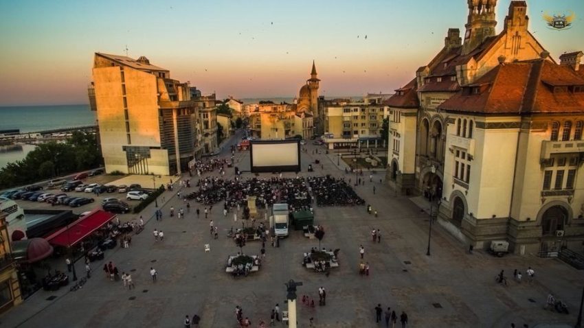 Piața Ovidiu – meciuri de tenis, filme și transmisiuni LIVE de la Cupa Davis