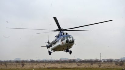 Scandal la Ministerul Transporturilor. Un secretar de stat ar fi venit la mare cu elicopterul Şcolii de Aviaţie