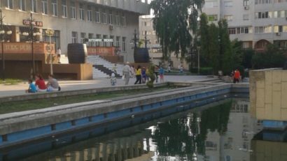 Primăria Constanţa a început să repare „artezienele” din oraş şi Mamaia
