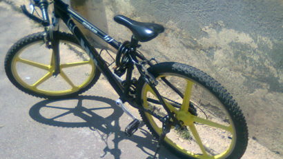 Hoţii de biciclete preferă anumite culori! A ta e în pericol?