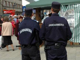 Minor prins de jandarmi la furat din maşini în Mamaia