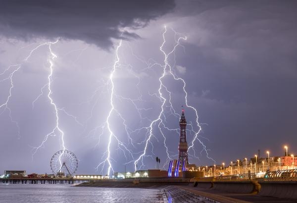Furtună la Londra