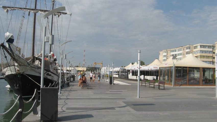 Faleza din Mangalia se modernizează