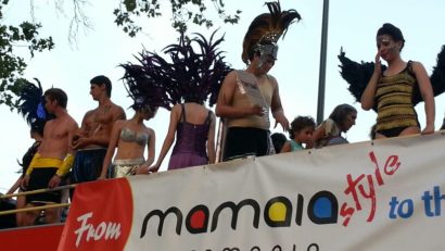 MAMAIA Style