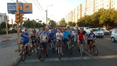 Constanţa: dacă e joi, e seara bicicletelor!