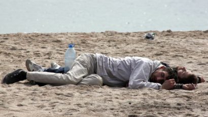 Petrecăreţii din Vamă trec pe la corturile ….anti-alcool!