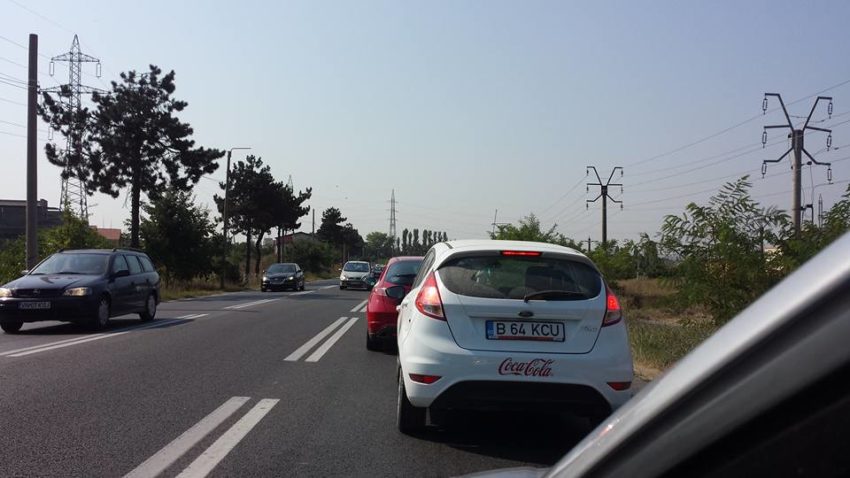 Trafic aglomerat pe DN 39 Constanţa-Mangalia