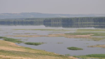 Navigaţia pe Dunăre se menţine dificilă, în ciuda ploilor căzute