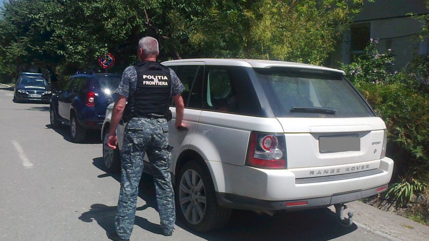 Range Rover furat din Italia și găsit la Mamaia