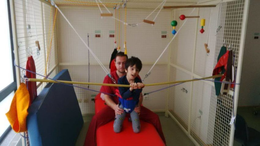 Centrul de recuperare pentru copiii cu dizabilităţi neuromotorii ‘B2B Special’, rămâne deschis