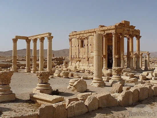 Statul Islamic a mai distrus un templu din oraşul antic Palmira