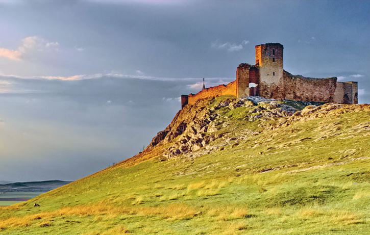 Festivalul „Pro Istoria Fest”, la poalele cetăţii Enisala