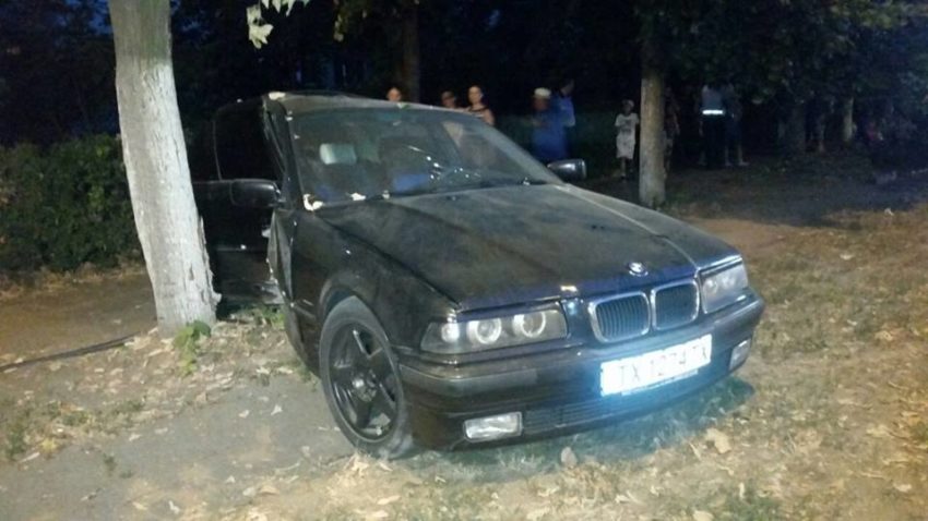 Constanța: O mașină a intrat pe trotuar și a lovit o femeie – (foto)