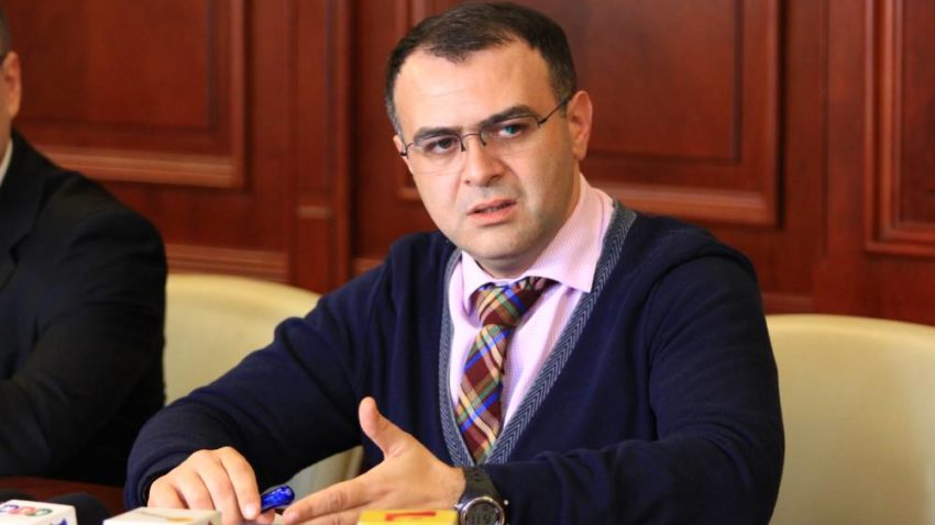 EXCLUSIV. Prefectul Ion Constantin amenință secretarii de comune din Constanța cu Parchetul