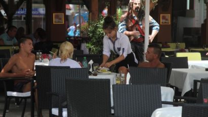 Muncă „la negru” pe litoral