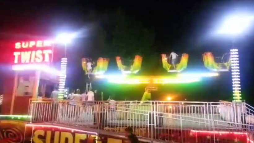 (VIDEO) Panică în Satul de vacanță din Mamaia! Turiști blocați la înălțime