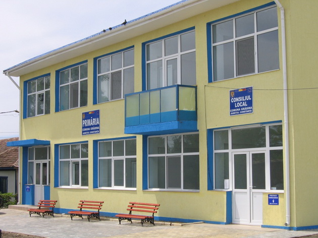 (AUDIO) Grădina: Se caută firmă pentru gunoi
