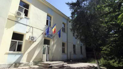 Pensionar din Constanța, jefuit de indivizi deghizați în … turiști